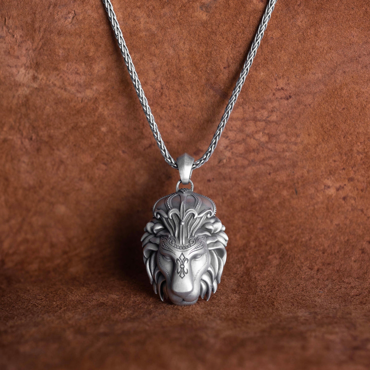 Vintage Lion Head Necklace - 925 Sterling Silver Pendant