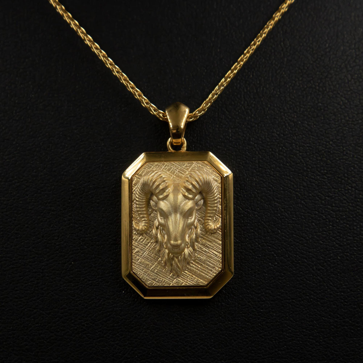 18K Gold Ram Pendant Necklace | Aries Zodiac Jewelry