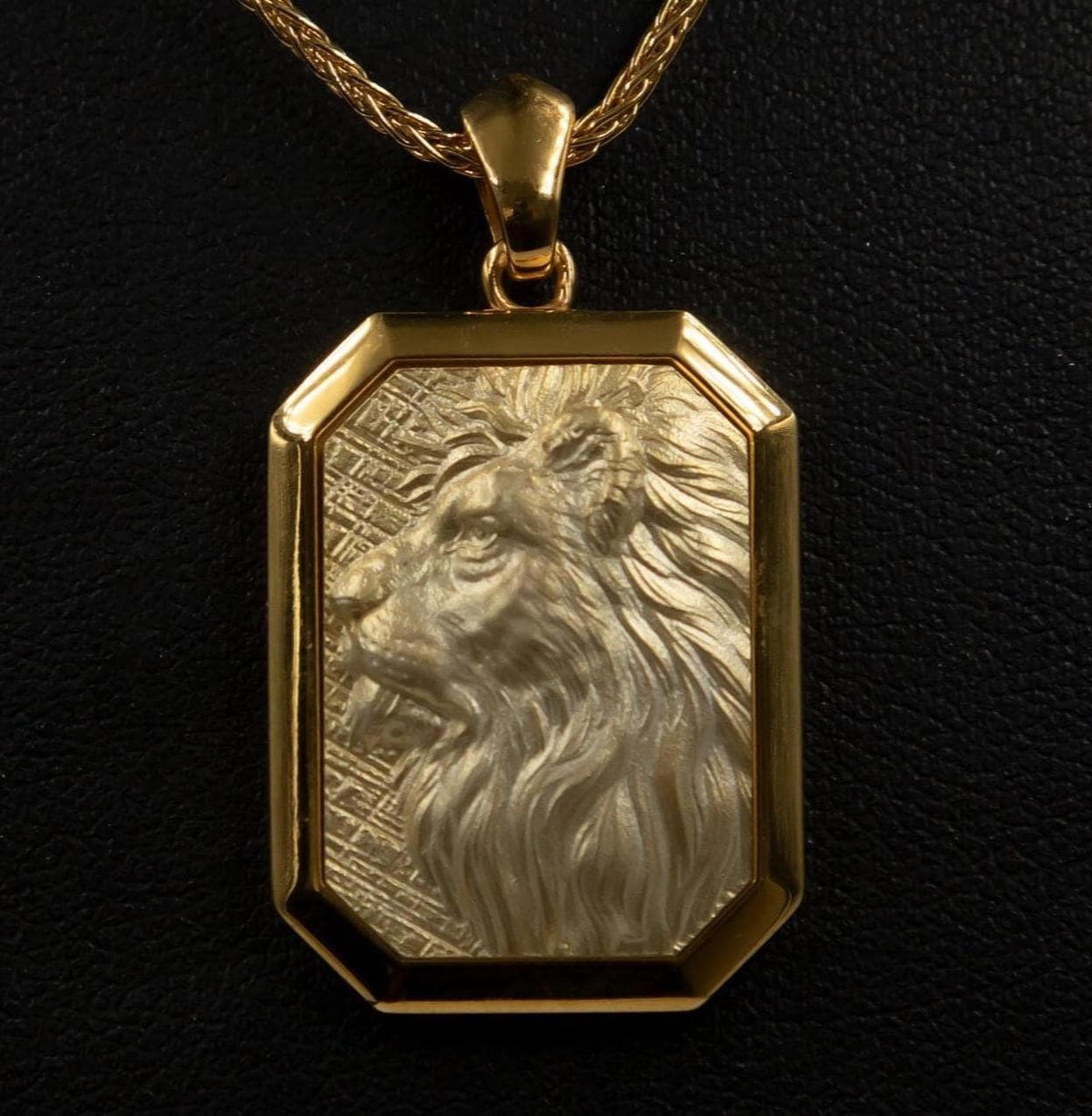 18K Gold Lion Pendant Necklace, Customizable Animal Jewelry