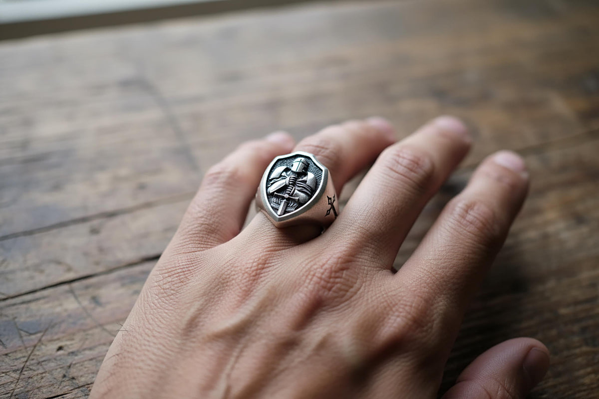 Sterling Silver Medieval Knight Ring – Templar Warrior Shield